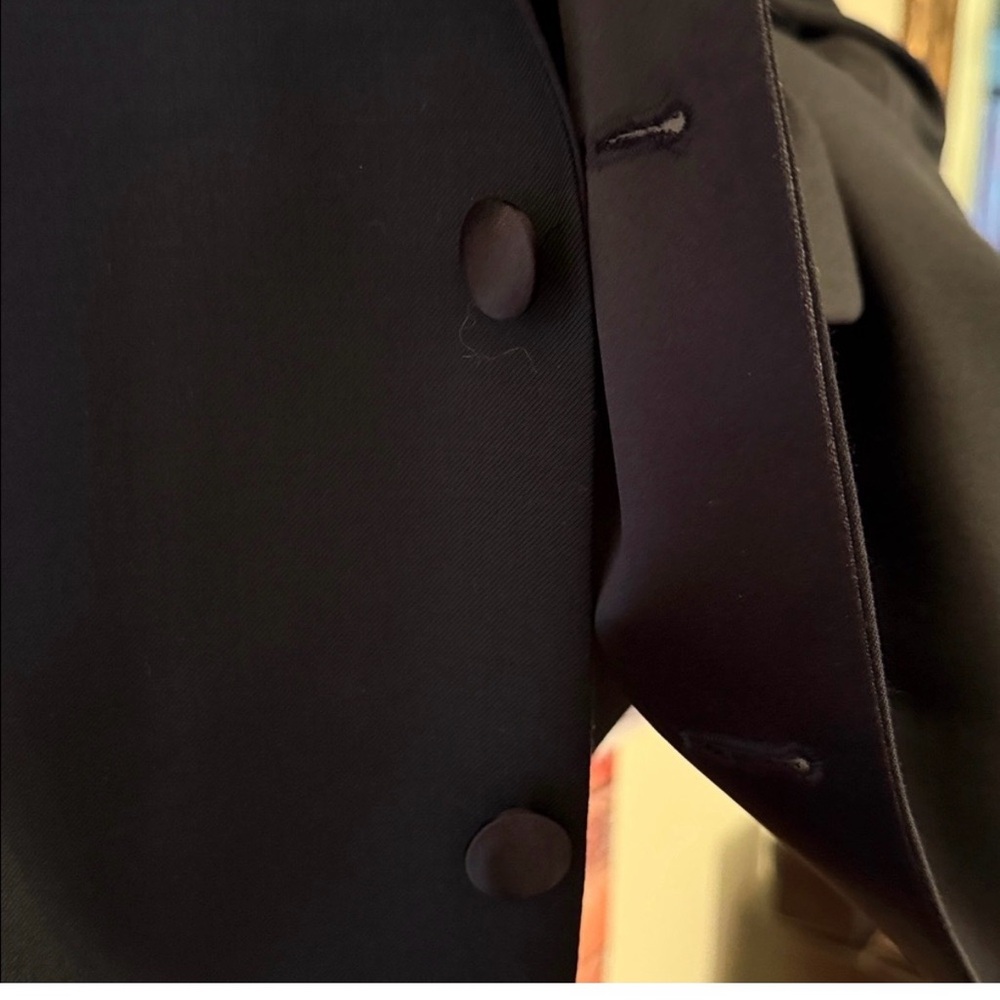 EUC Lauren Ralph Lauren Classic Single-Breasted Black Men's Tuxedo - Picture 5 of 9